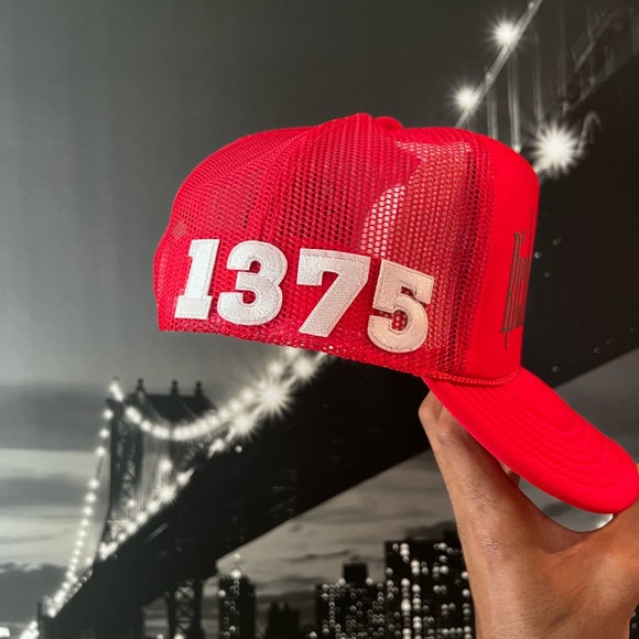 Custom Trucker Hats - Picture 4 of 6